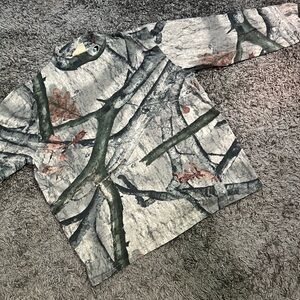 Mossy Oak long-sleeve t-shirt great condition size M in men’s
